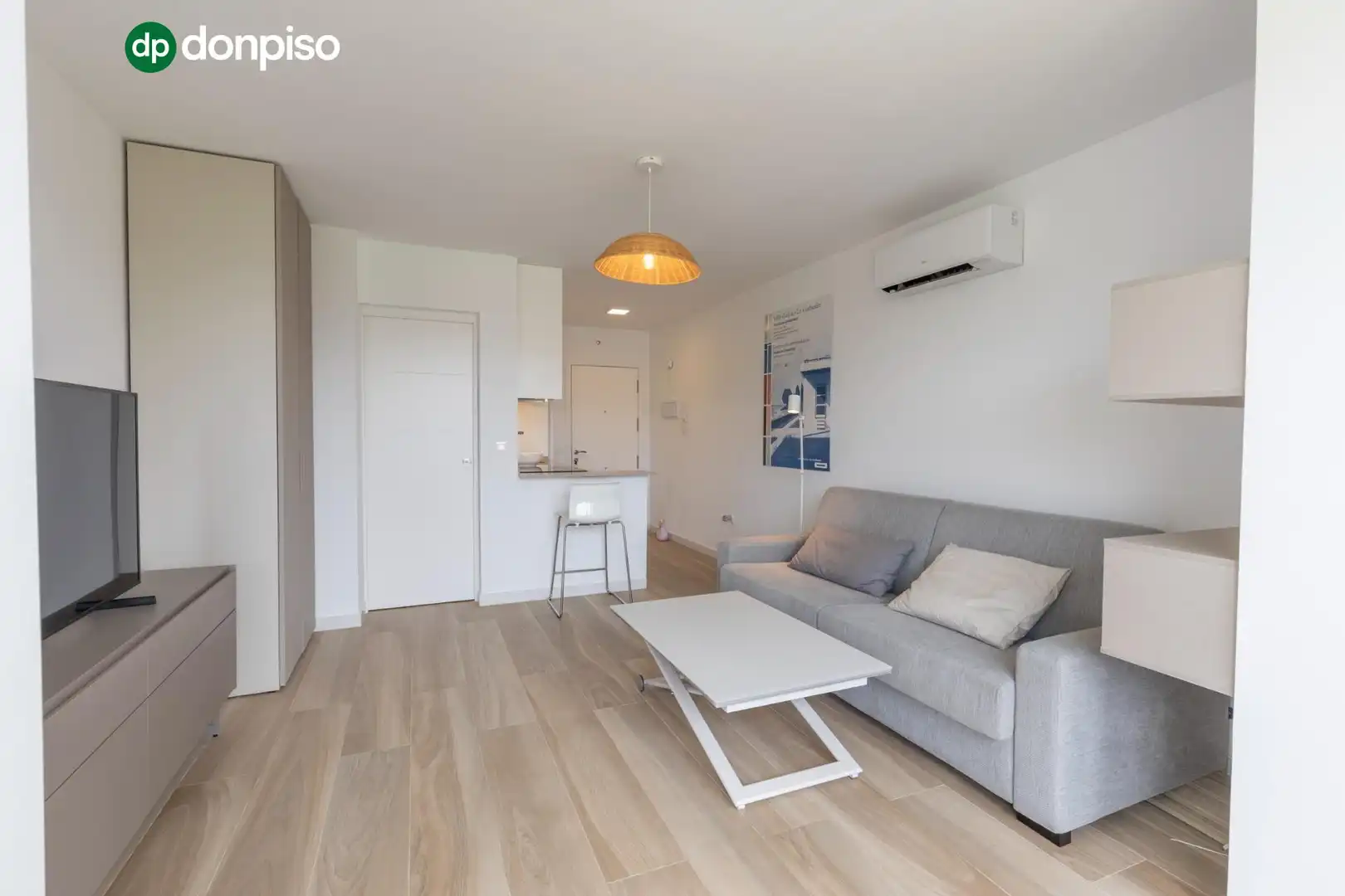 Sala de estar de Piso en venta en El Ejido con Piscina comunitaria