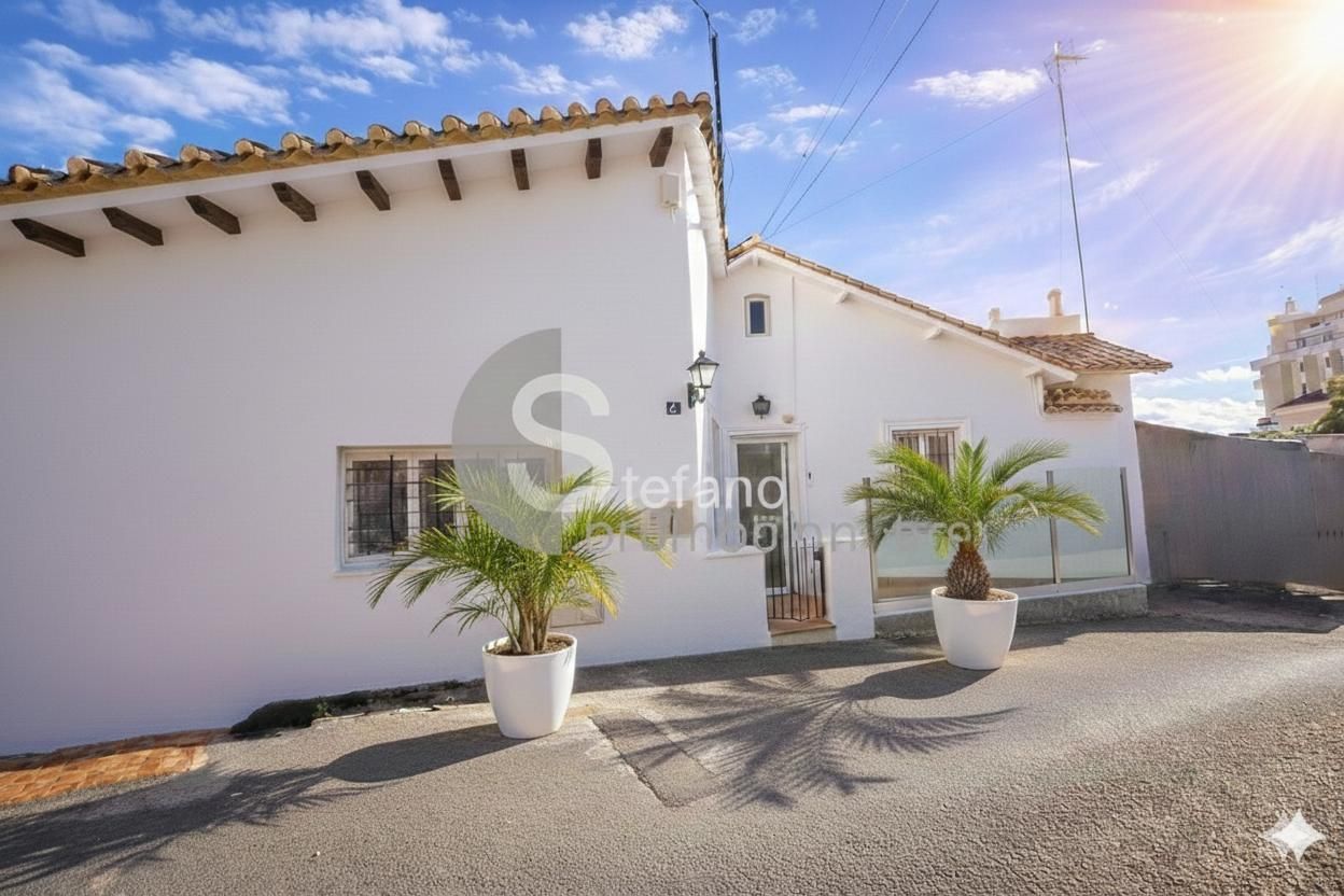 Vista exterior de Planta baja en venta en Málaga Capital con Aire acondicionado, Calefacción y Terraza