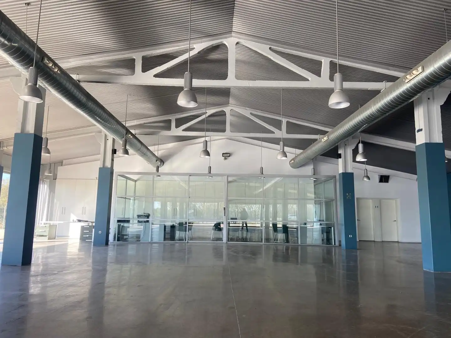 Nave industrial en venta en Cornellà del Terri