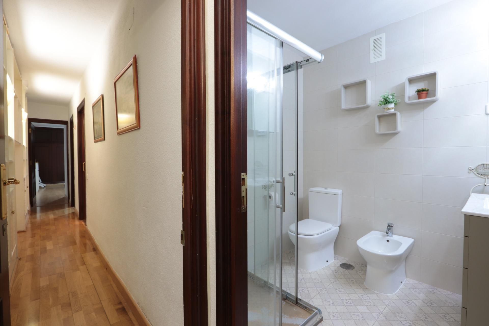 Bathroom of Flat for sale in Cartagena
