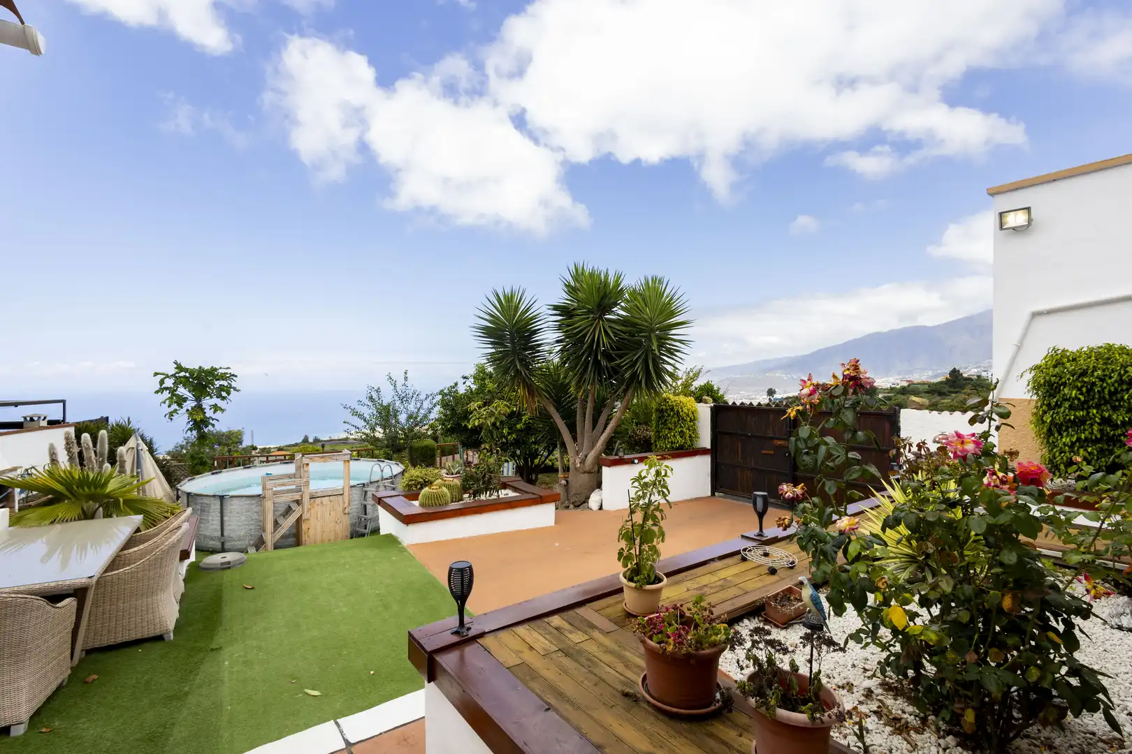 Terrace of Houses for sale in Los Realejos  with Private garden, Terrace and Storage room