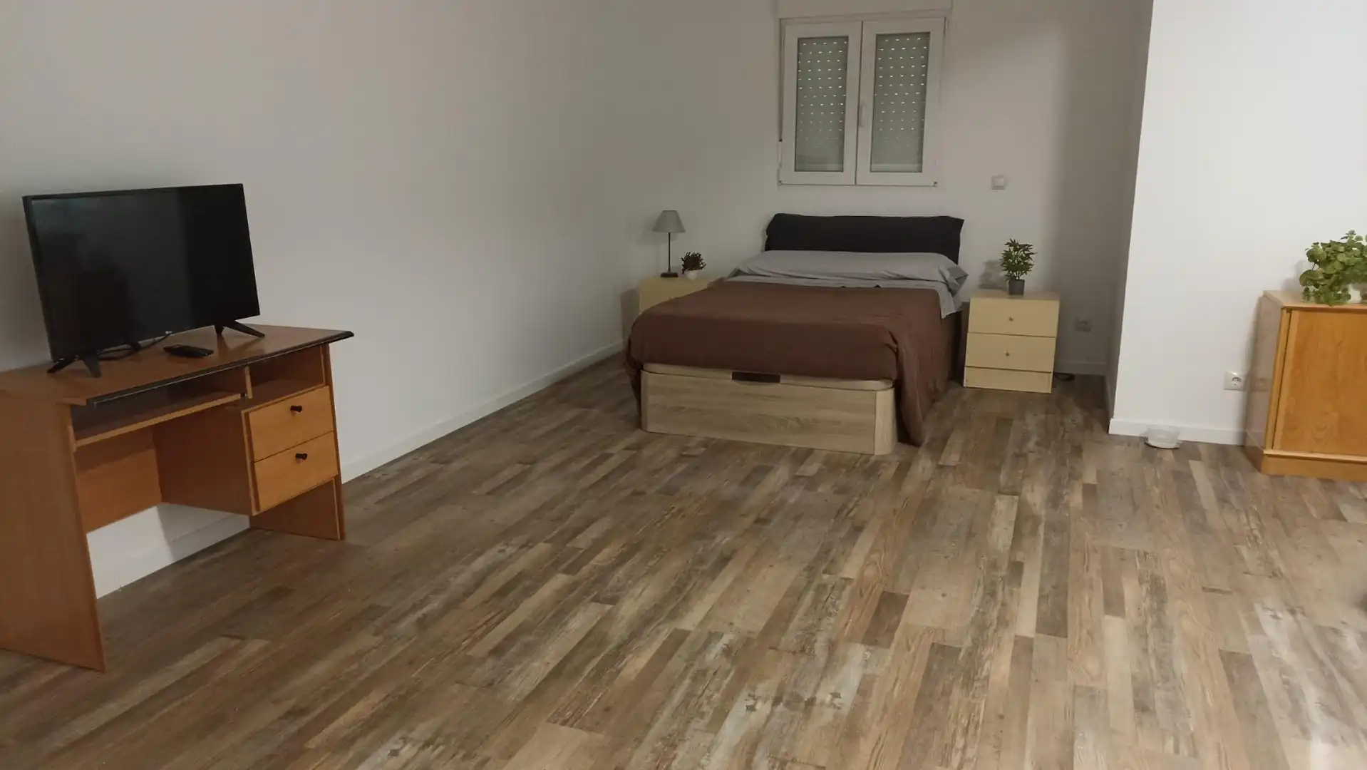 Dormitori de Casa adosada en venda en Tavernes de la Valldigna amb Aire condicionat, Calefacció i Terrassa