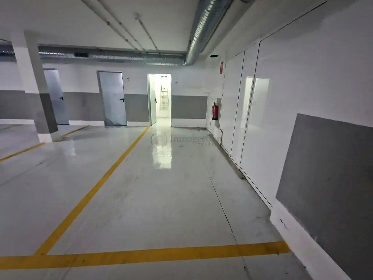 Parking of Ground floor for sale in Granadilla de Abona  with Storage room and Furnished