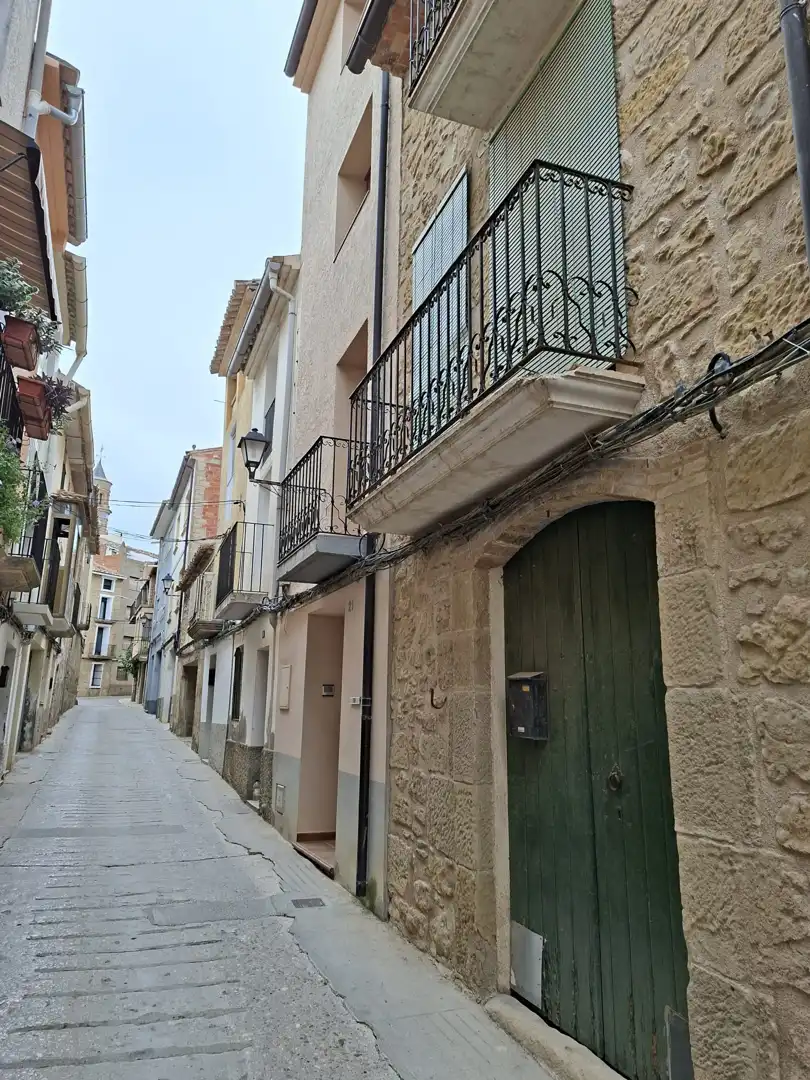 Exterior view of Houses for sale in Maella  with Balcony