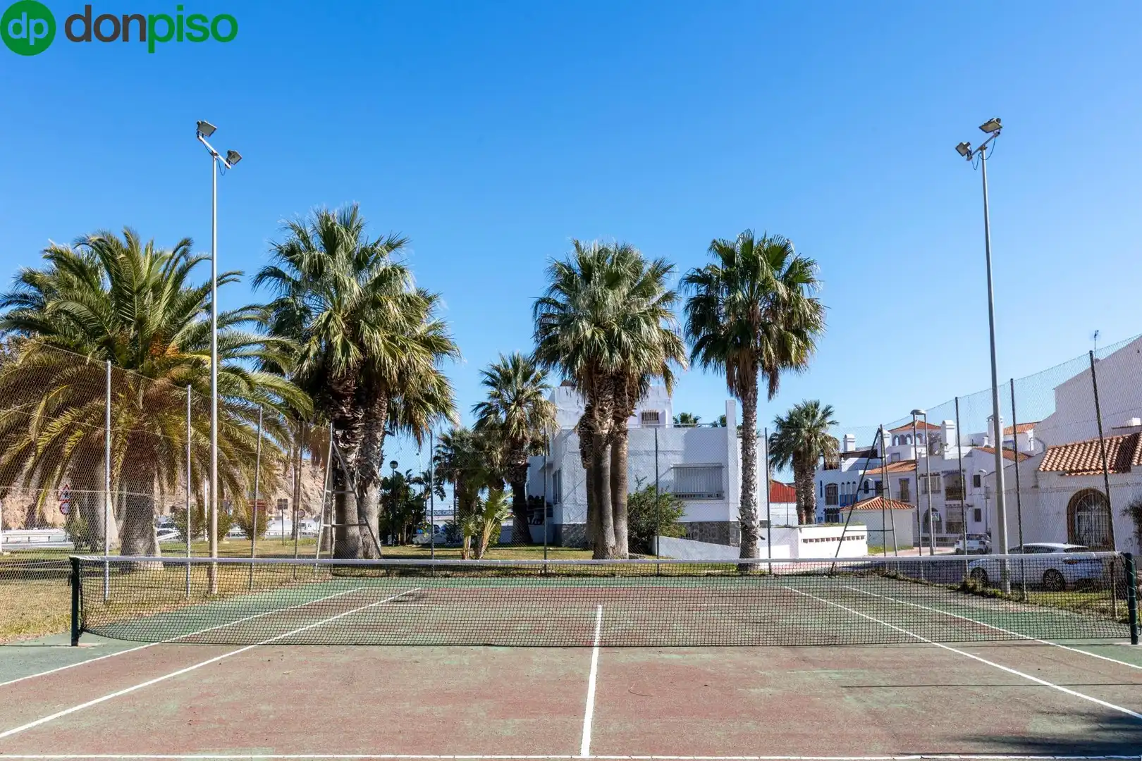 Àtic amb piscina en venda a COMETA HALLEY, imagen 37