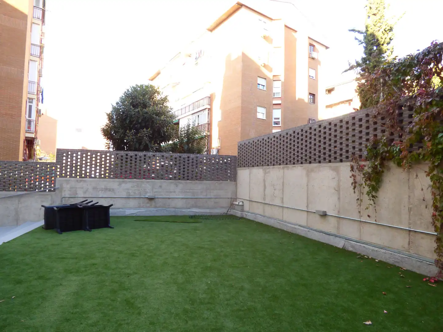 Jardí de Pis de lloguer en Madrid amb Aire condicionat, Calefacció i Traster