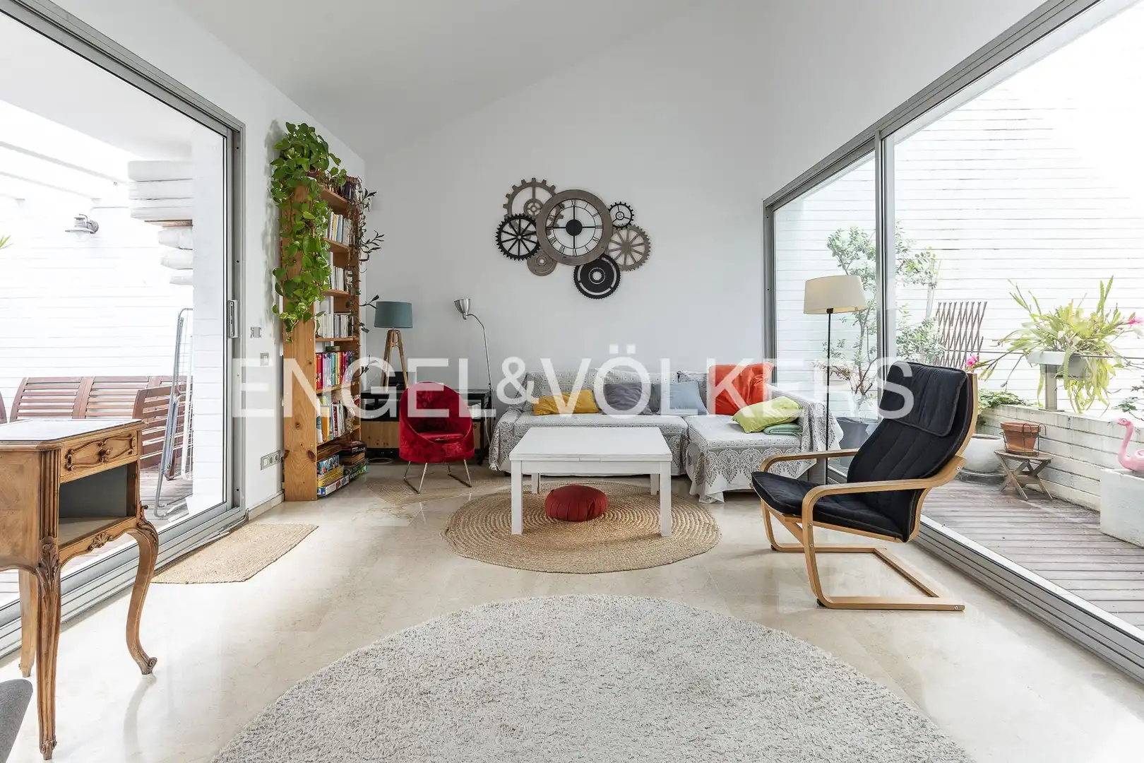 Living room of Houses for sale in Barcelona  with Air Conditioner, Heating and Private garden