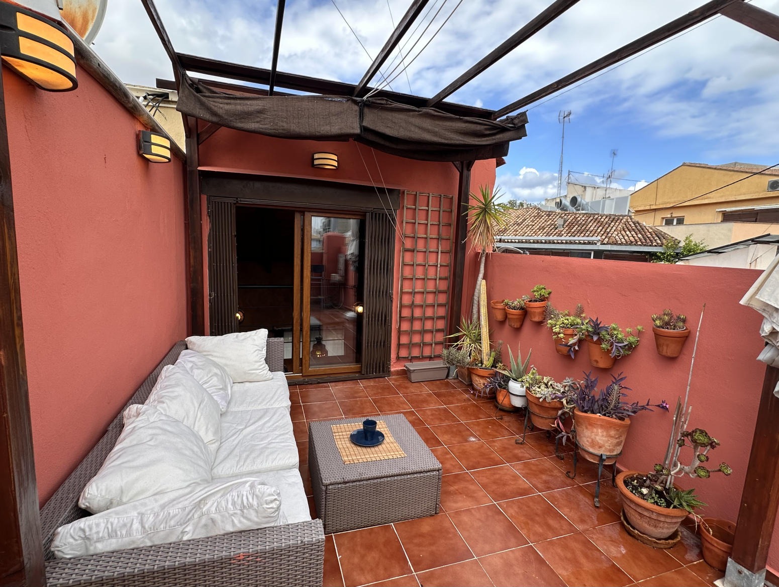 Terraza de Piso de alquiler en  Valencia Capital con Aire acondicionado, Parquet y Terraza