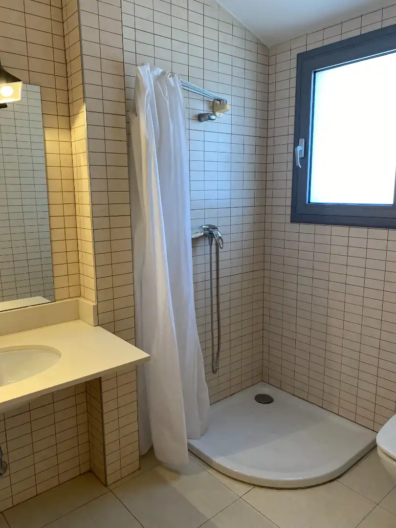 Baño de Dúplex en venta en Granollers con Calefacción, Terraza y Balcón
