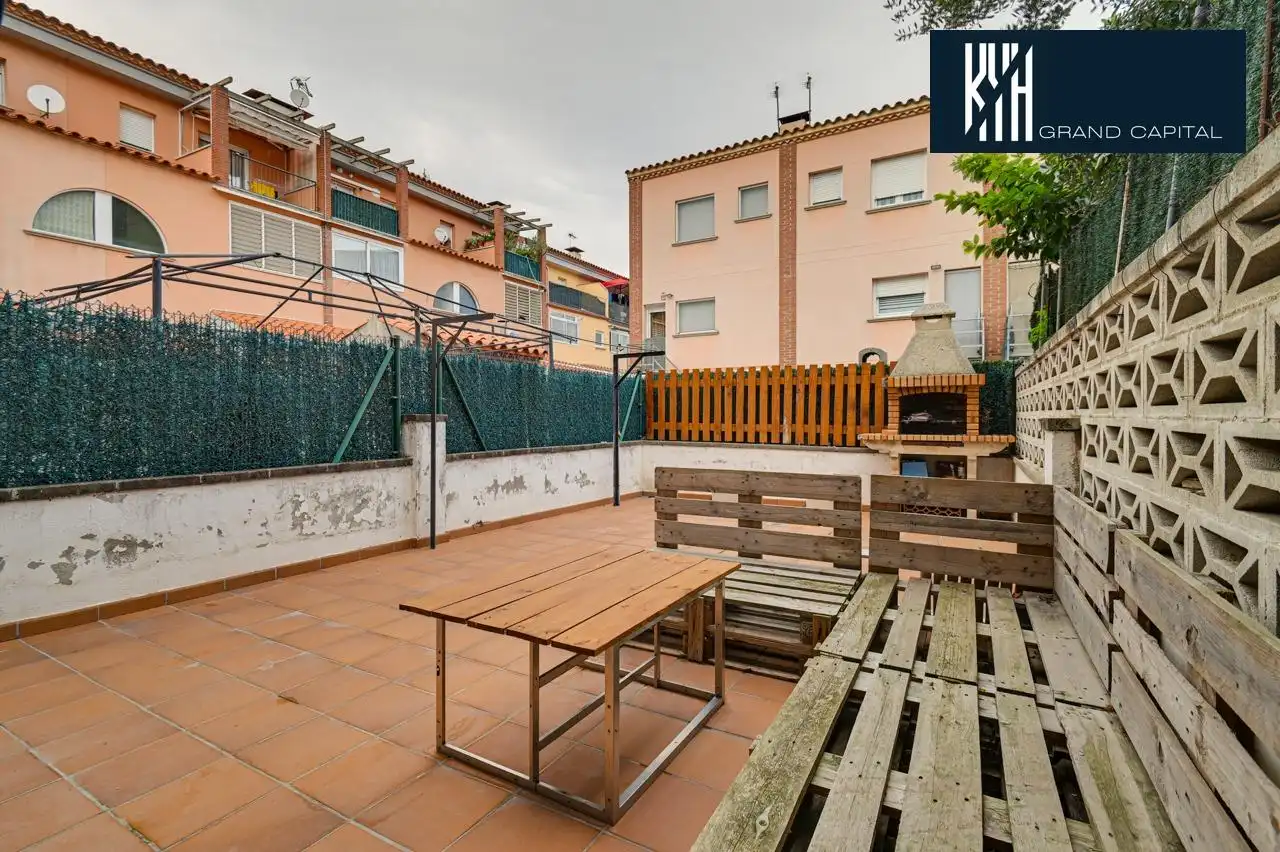 Maison mitoyenne avec terrasse à vendre à Calle JOSEP FONTBERNAT, imagen 45