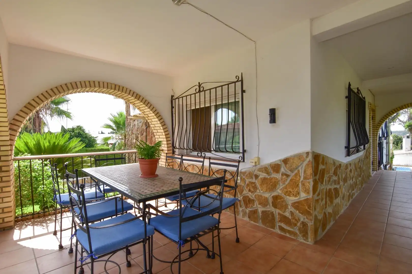 Terraza de Casa o chalet en venta en Montserrat con Aire acondicionado, Calefacción y Jardín privado