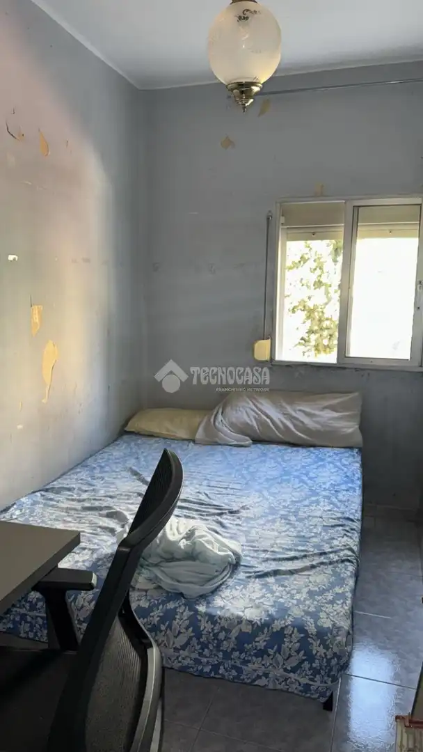 Bedroom of Flat for sale in Sevilla