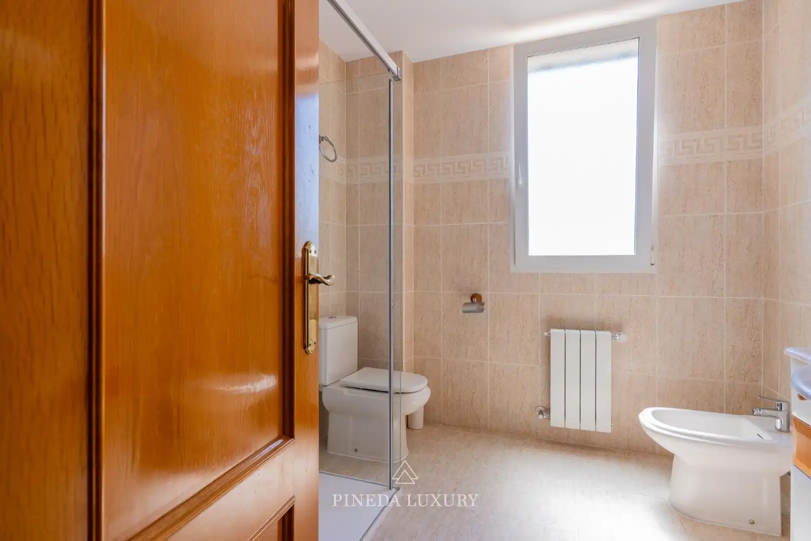 Baño de Casa o chalet de alquiler en Puçol con Calefacción, Jardín privado y Terraza