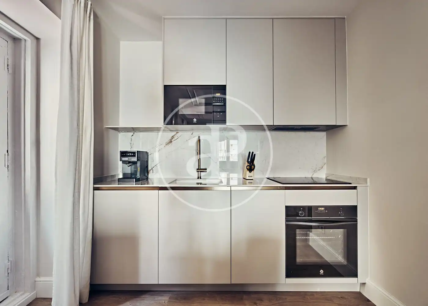 Appartamento con terrazza in vendita a C. de Barcelona, imagen 5
