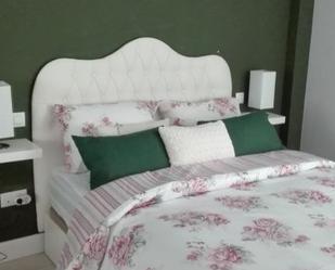 Bedroom of Attic to rent in Badajoz Capital  with Air Conditioner, Heating and Terrace