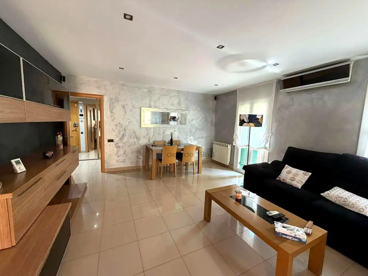 Living room of Flat for sale in Barcelona  with Air Conditioner and Balcony
