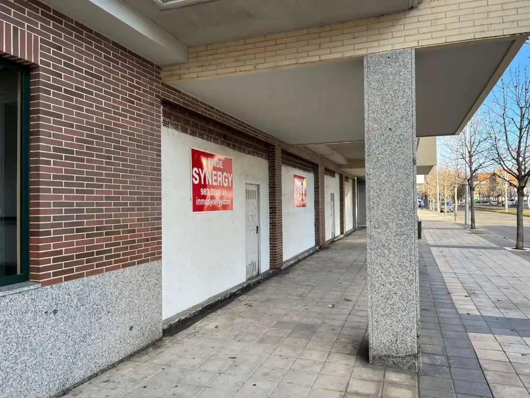 Local comercial en venda a San Claudio - La Chantría, imagen 2