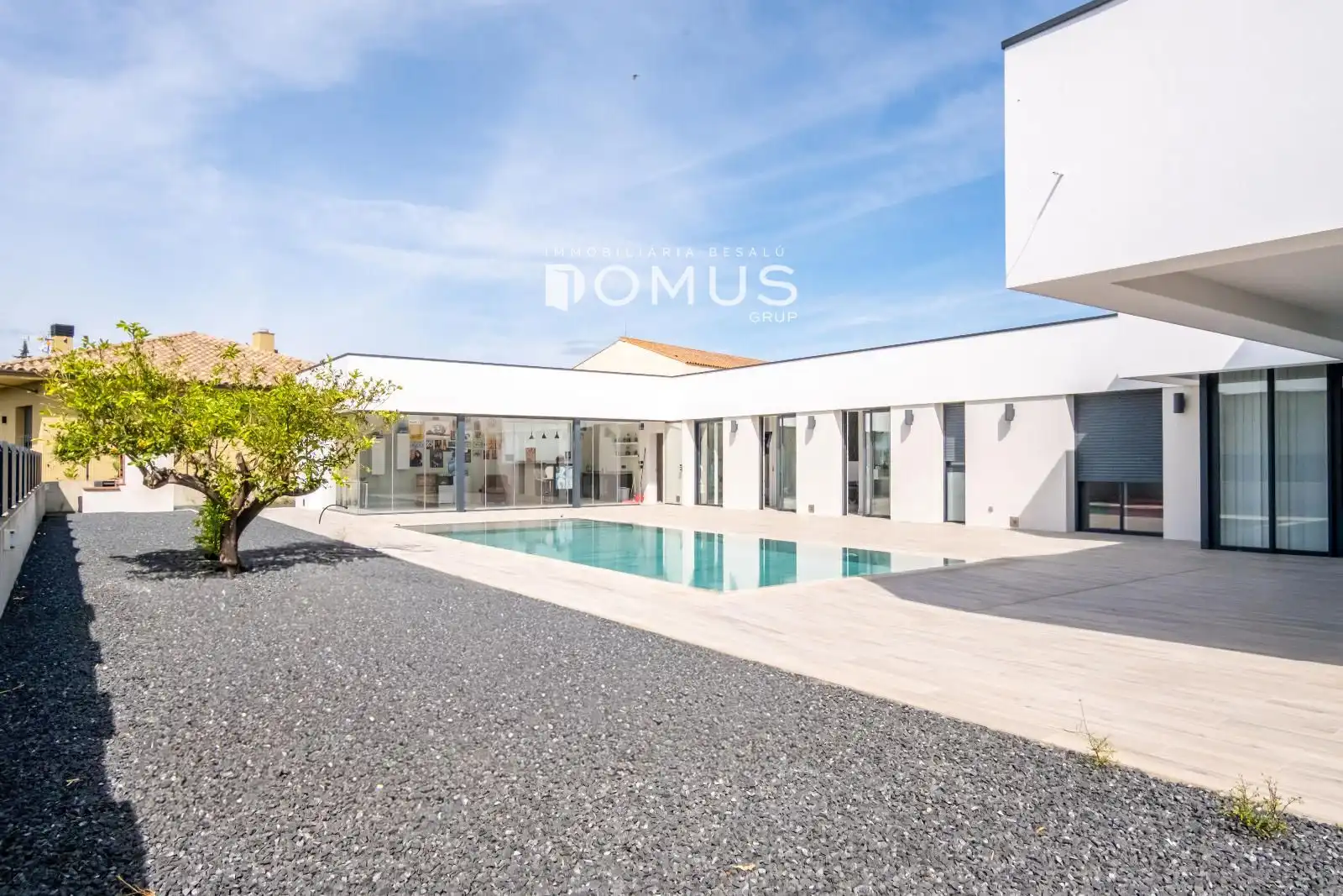 Schwimmbecken von Haus oder Chalet zum Verkauf in Sant Climent Sescebes mit Klimaanlage, Heizung und Privatgarten