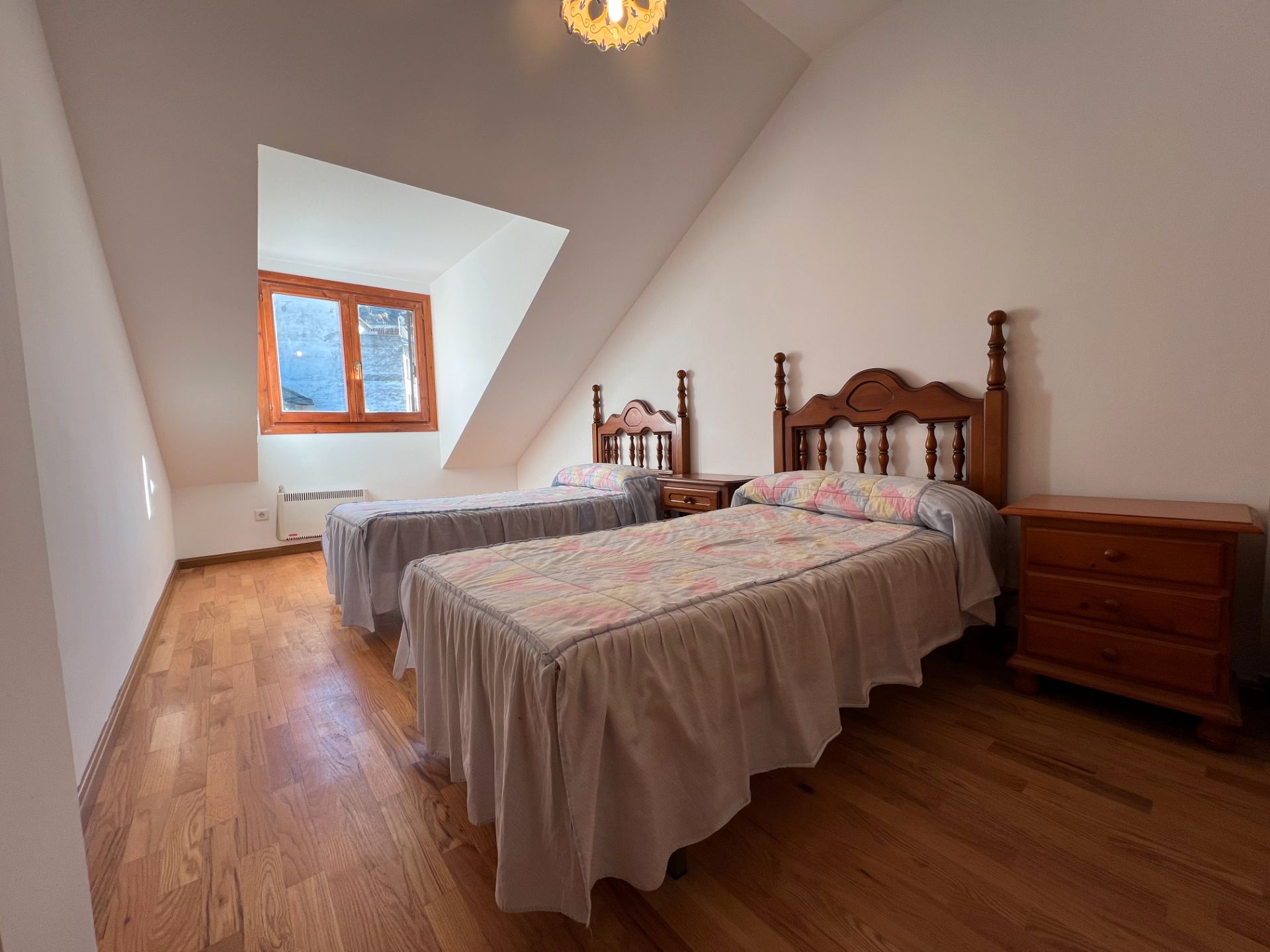 Habitación de Ático en venta en Broto con Terraza