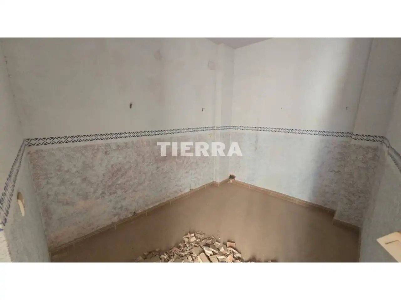 Flat for sale in Yecla  with Balcony