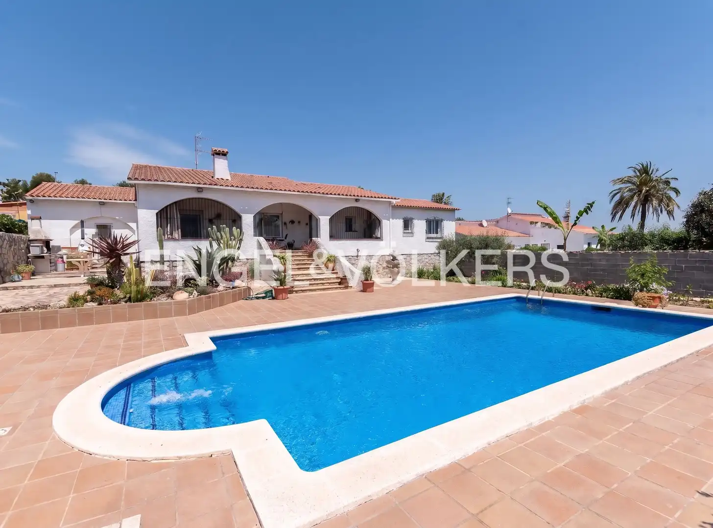 Exterior view of Houses for sale in Cubelles  with Air Conditioner, Heating and Private garden