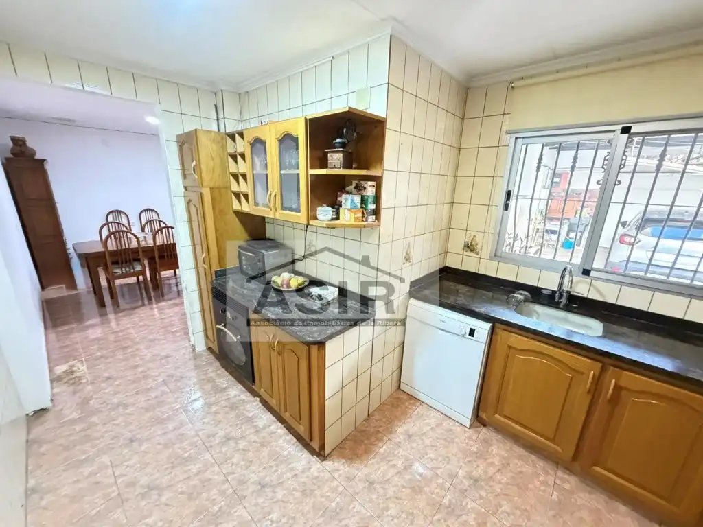Cuina de Casa o xalet de lloguer en Alzira amb Aire condicionat i Terrassa