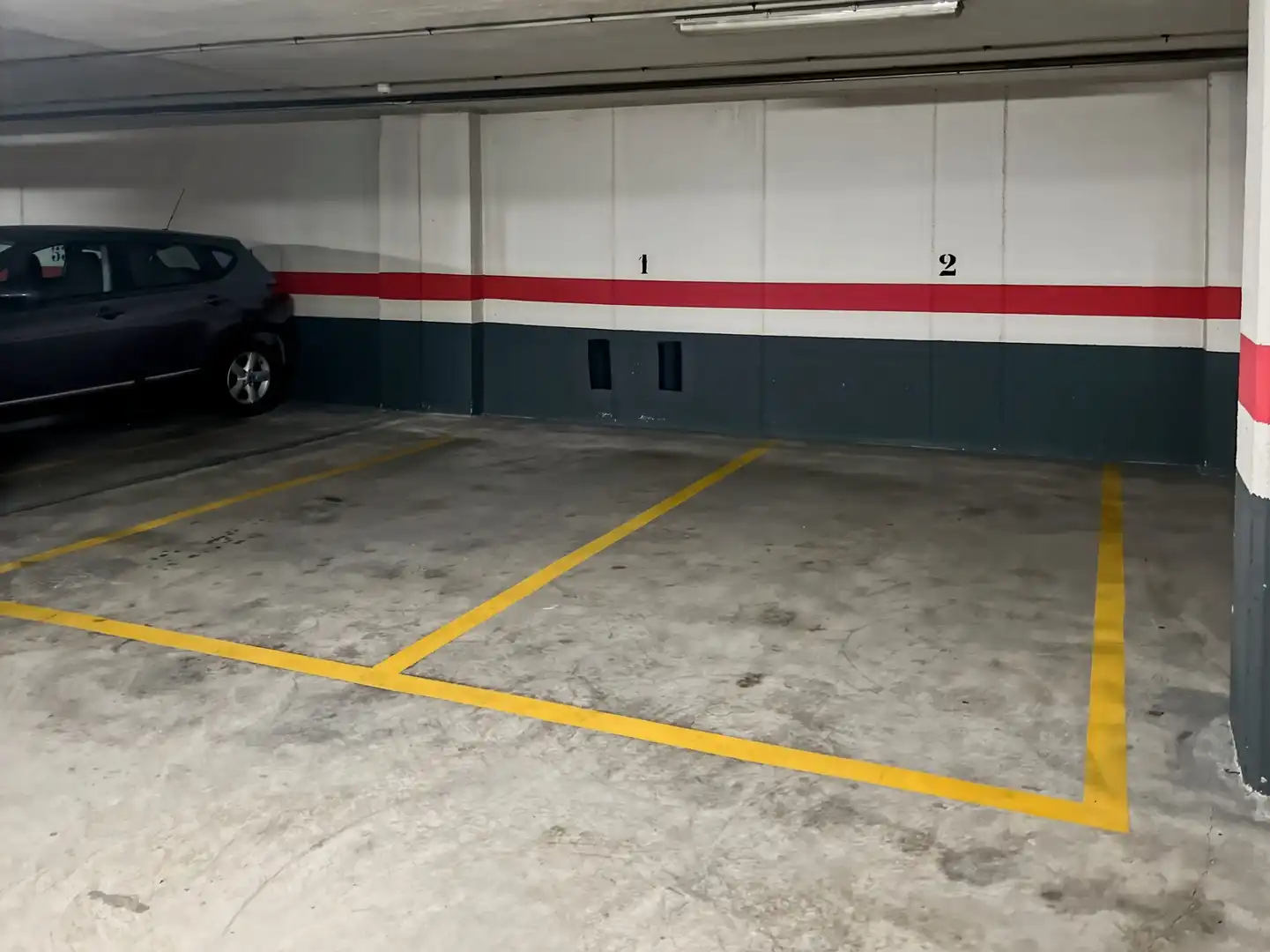Parking of Duplexes for sale in Centro  