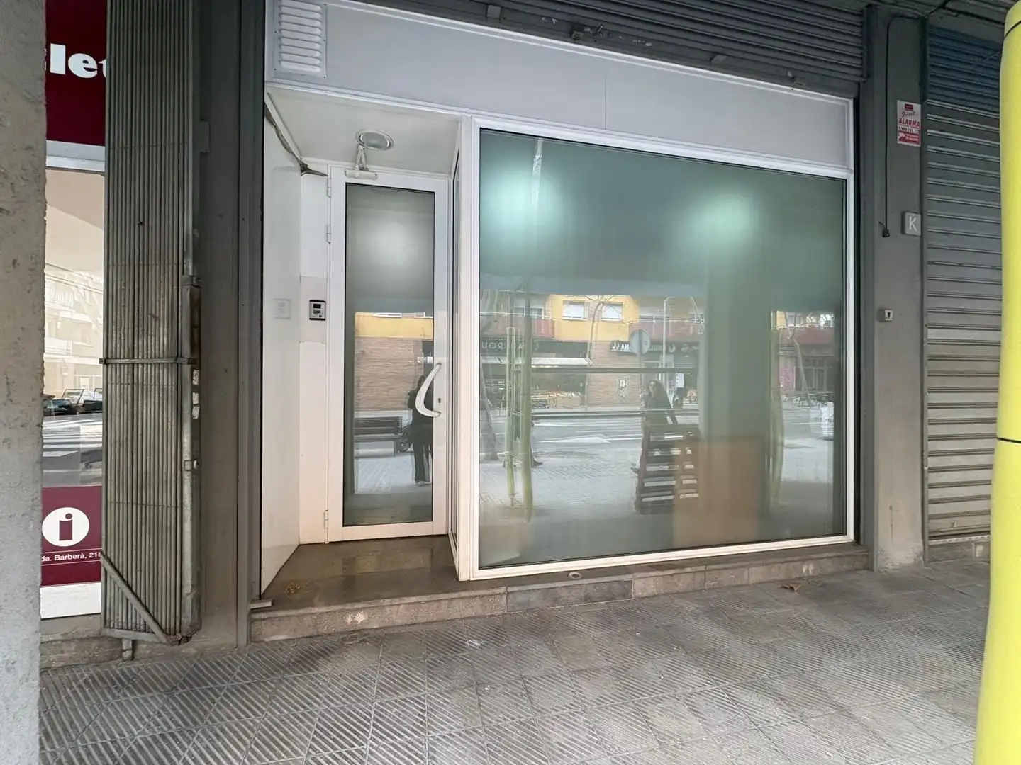 Locale commerciale in vendita a Avenida de Barberà, imagen 18