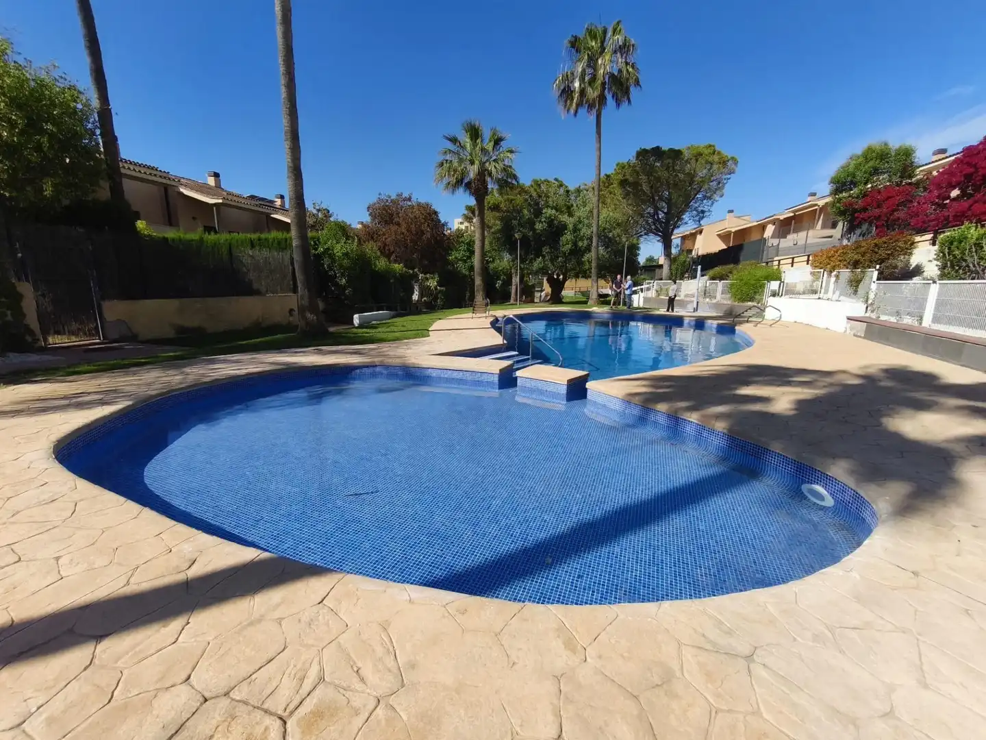 Piscina de Casa o chalet de alquiler en Paterna con Aire acondicionado, Calefacción y Jardín privado