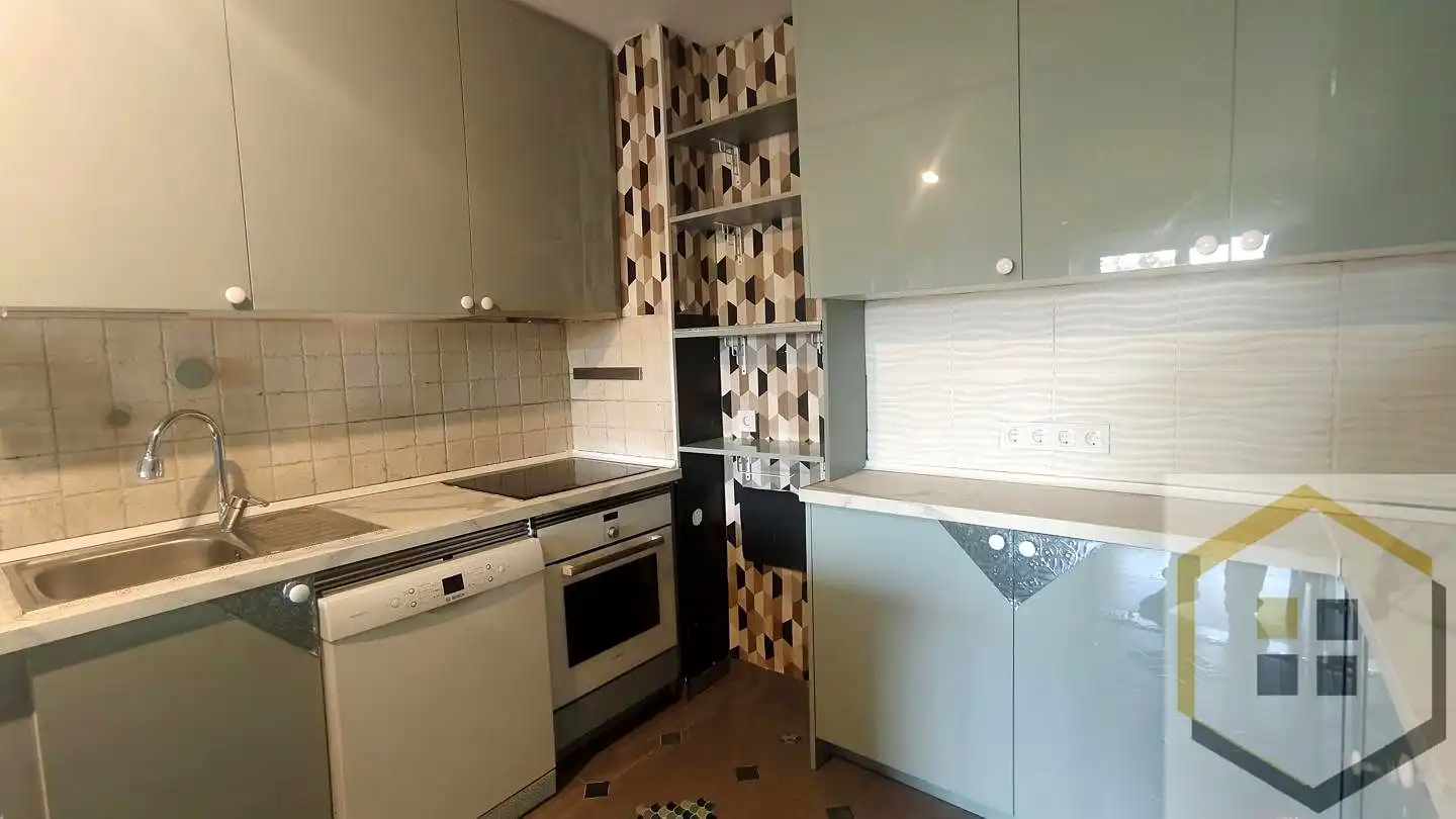 Kitchen of Flat for sale in Madrid  with Heating, Internet and Community pool