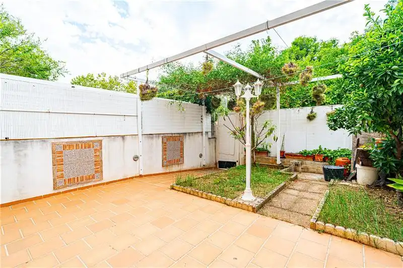 Adosado con jardín en venta en Ponent, imagen 5