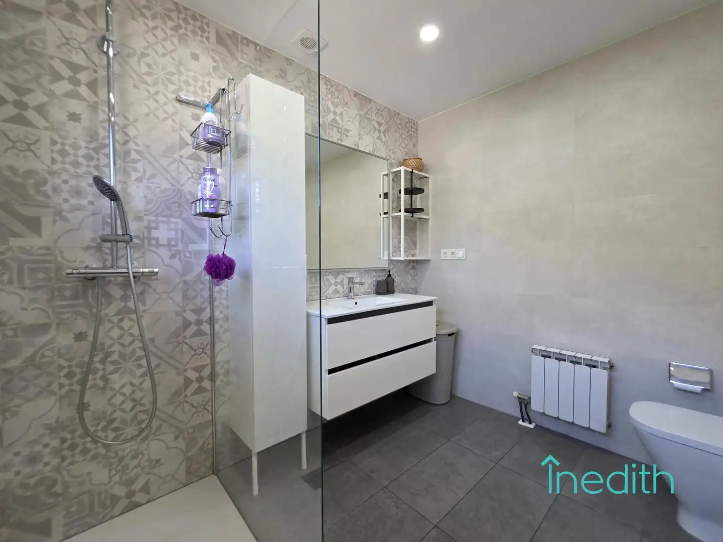 Bathroom of Detached homes for sale in Castelldefels  with Heating, Private garden and Terrace