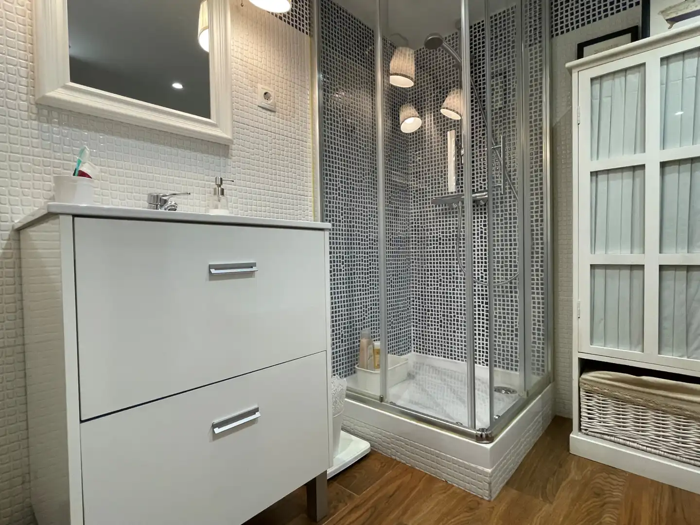 Baño de Piso en venta en Alcalá de Henares con Aire acondicionado, Calefacción y Horno