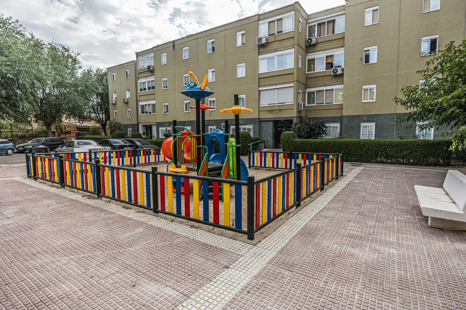 Vista exterior de Piso en venta en Mejorada del Campo con Aire acondicionado y Calefacción
