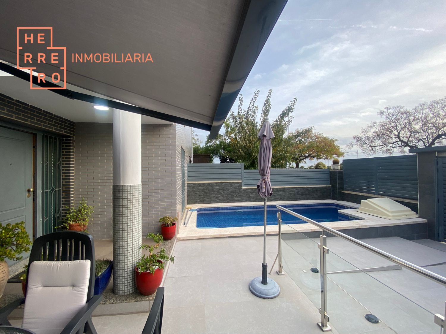 Vista exterior de Casa o chalet en venta en Castellón de la Plana / Castelló de la Plana con Aire acondicionado, Calefacción y Jardín privado