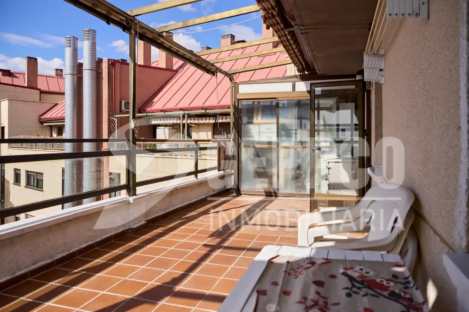 Terraza de Ático de alquiler en Madrid