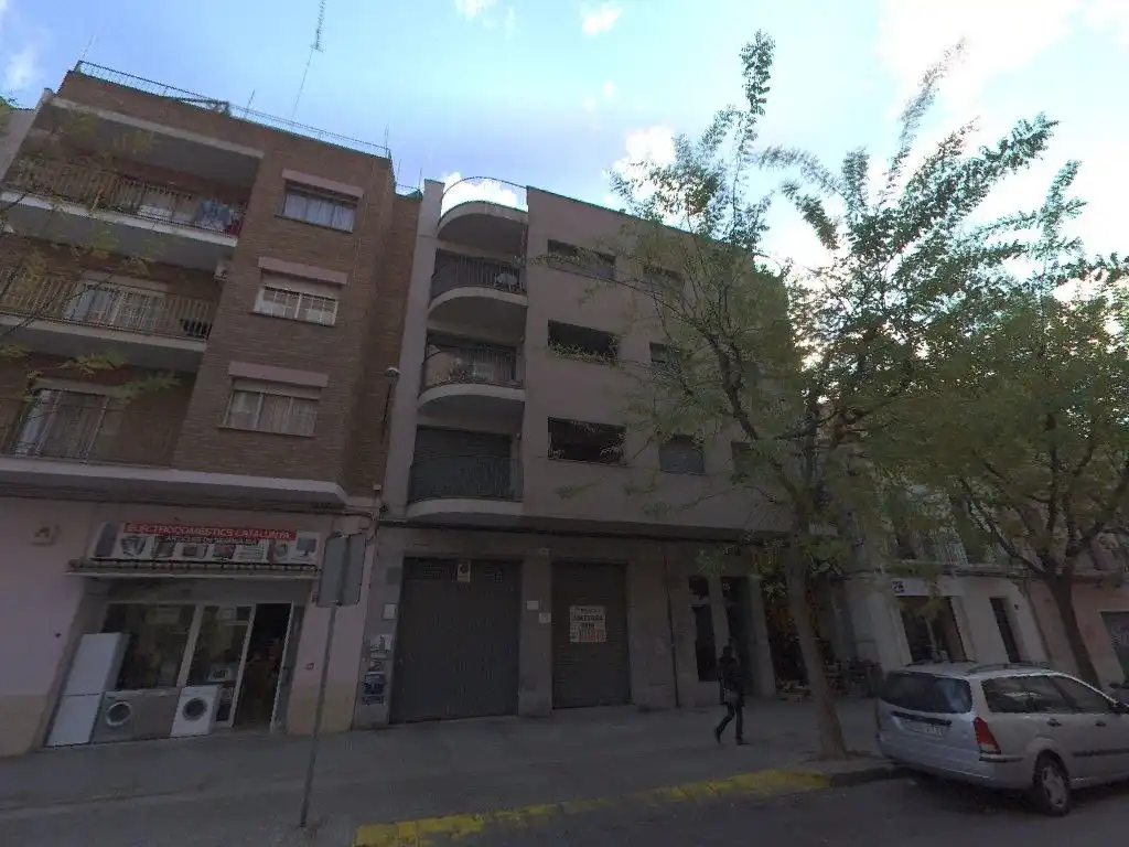 Außenansicht von Maisonette zum Verkauf in Lleida mit Balkon