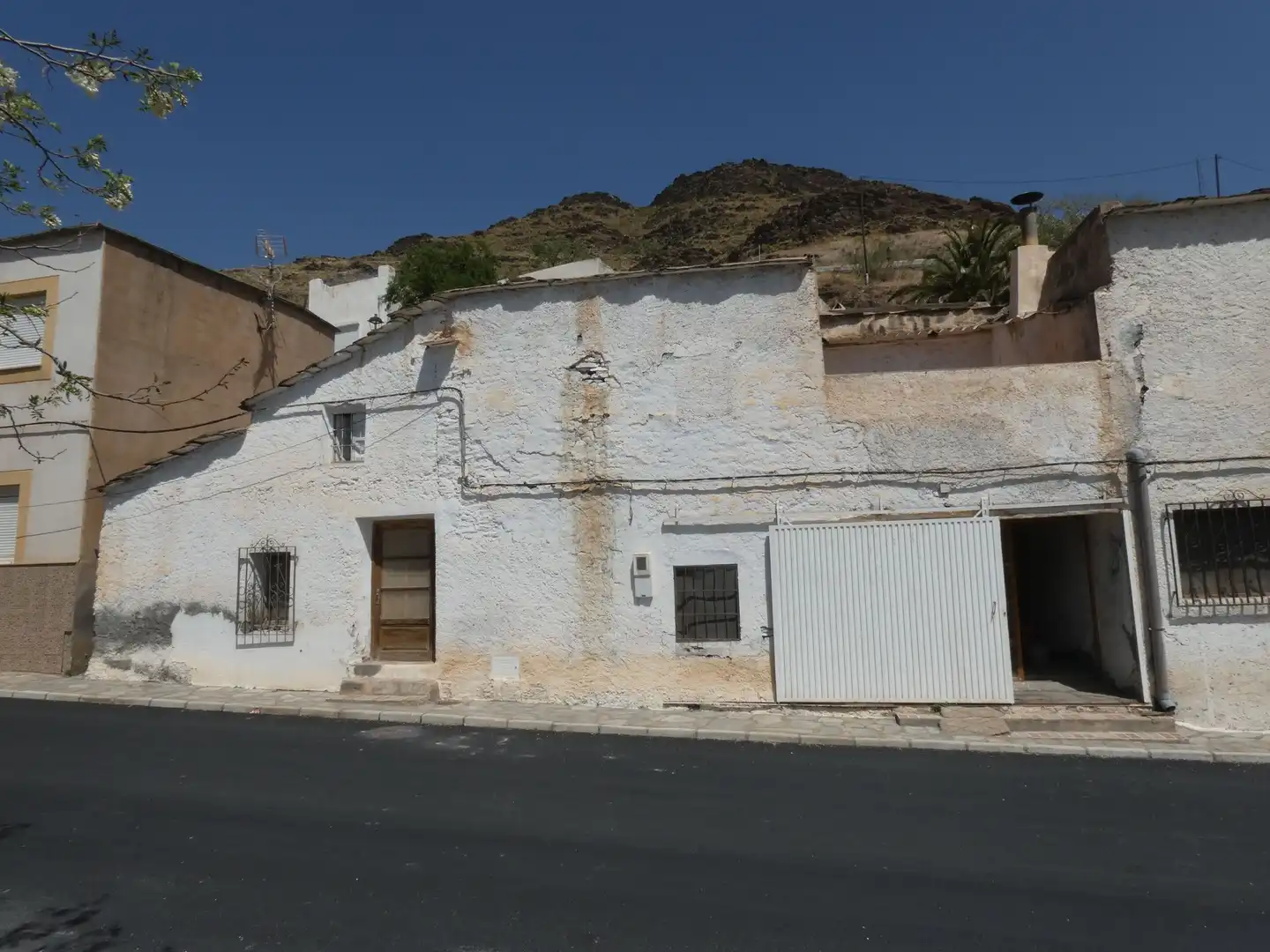 Houses for sale in Calle Almeria, 55, Senés