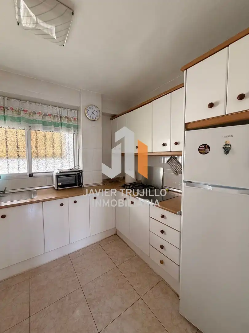 Apartamento de alquiler en Paseo Marítimo de Levante