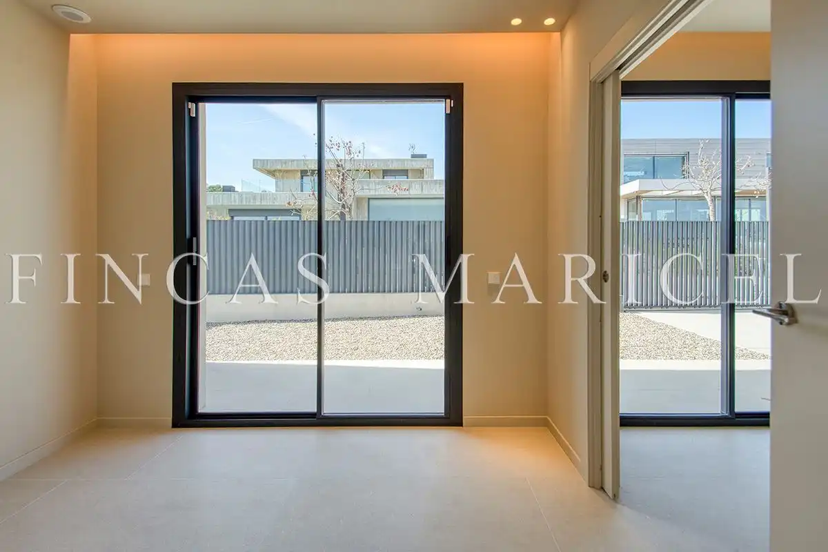 Terrace of Houses for sale in Sitges  with Air Conditioner, Heating and Private garden