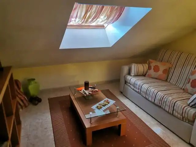Sala de estar de Casa adosada en venta en Santiago de Compostela  con Calefacción, Jardín privado y Amueblado