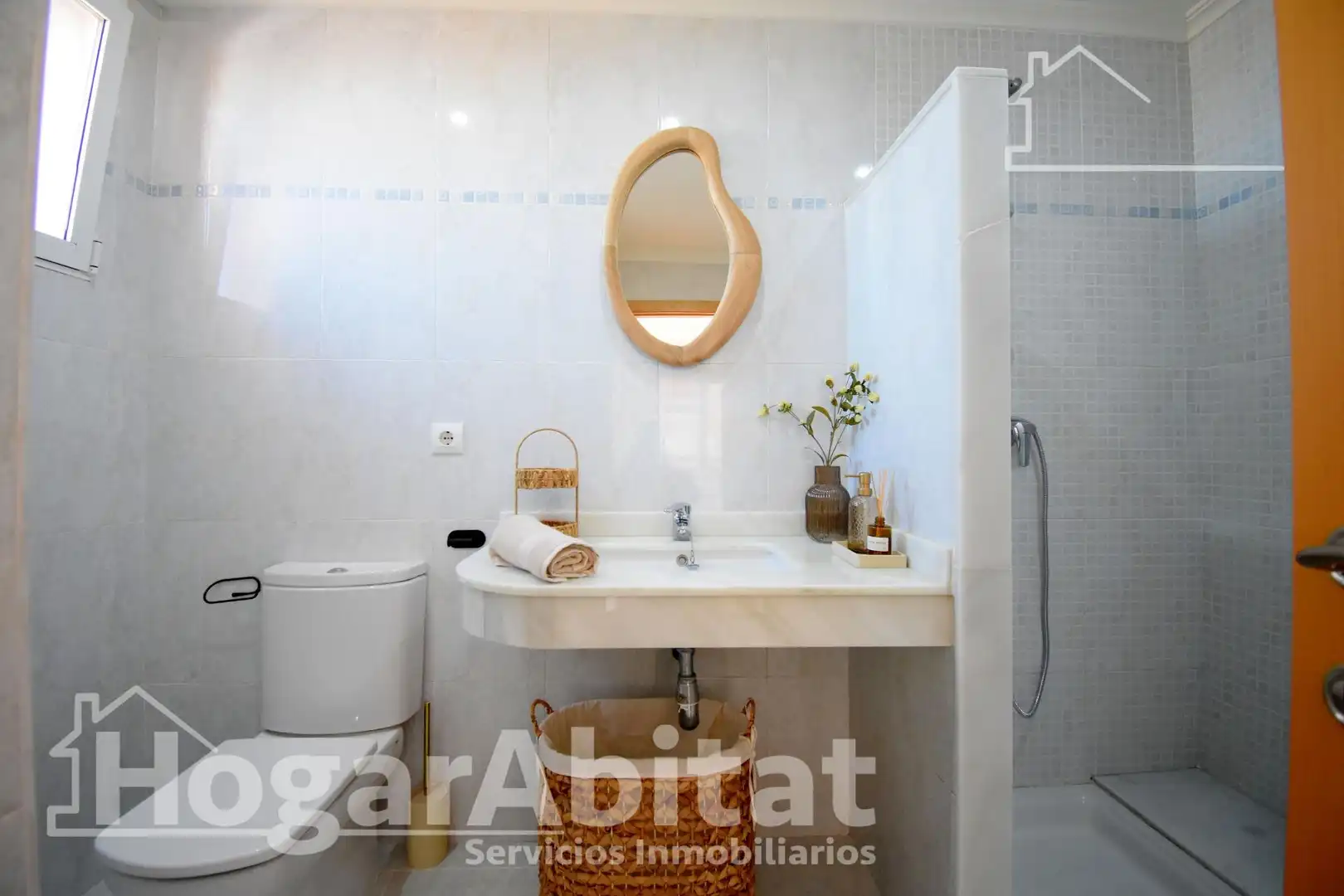 Baño de Piso en venta en Pedreguer con Calefacción, Terraza y Amueblado