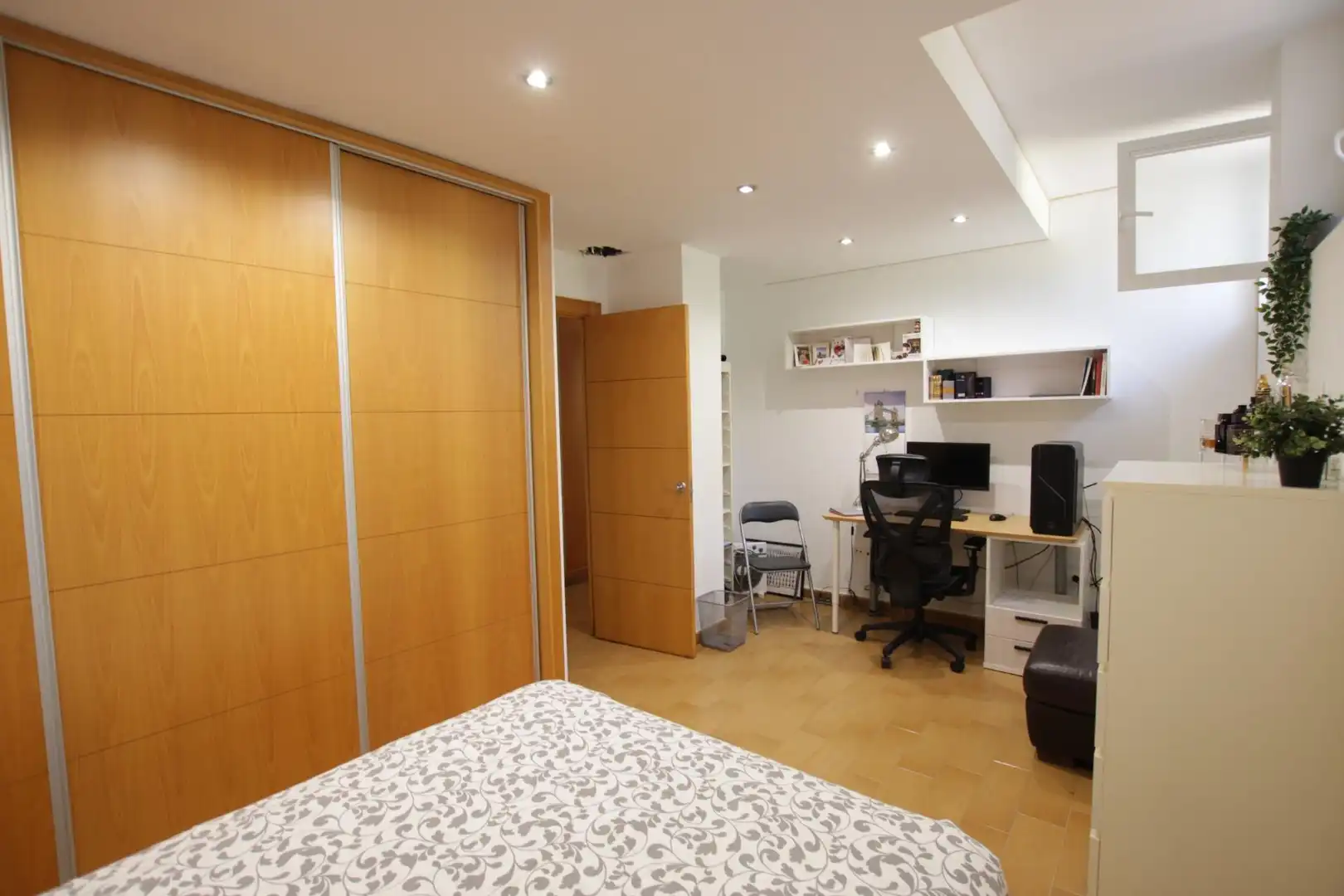 Dúplex en venta en Benalmádena con Aire acondicionado, Calefacción y Jardín privado