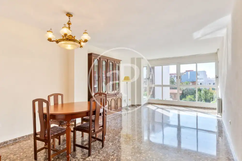 Piso en venta en Av. de Peris i Valero, Russafa