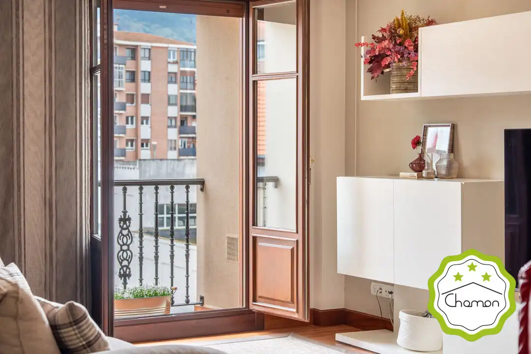 Flat for sale in Iralabarri