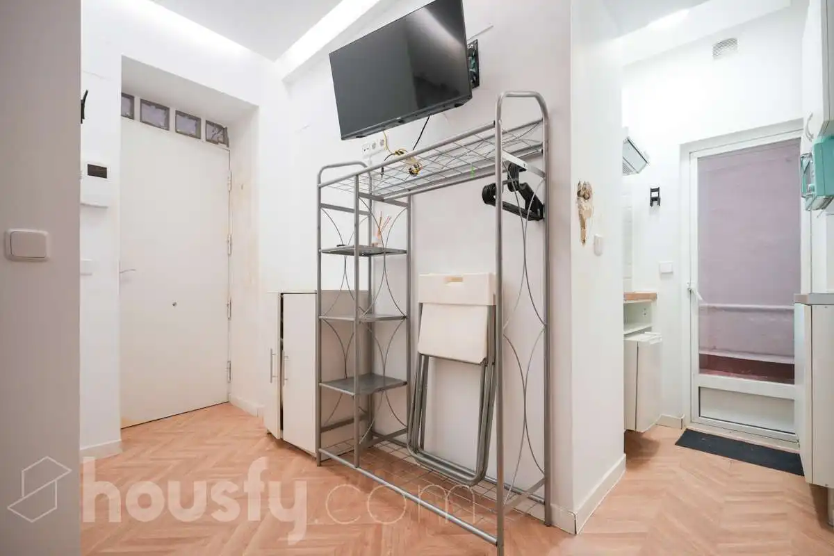 Habitación de Piso en venta en Madrid con Calefacción y Parquet