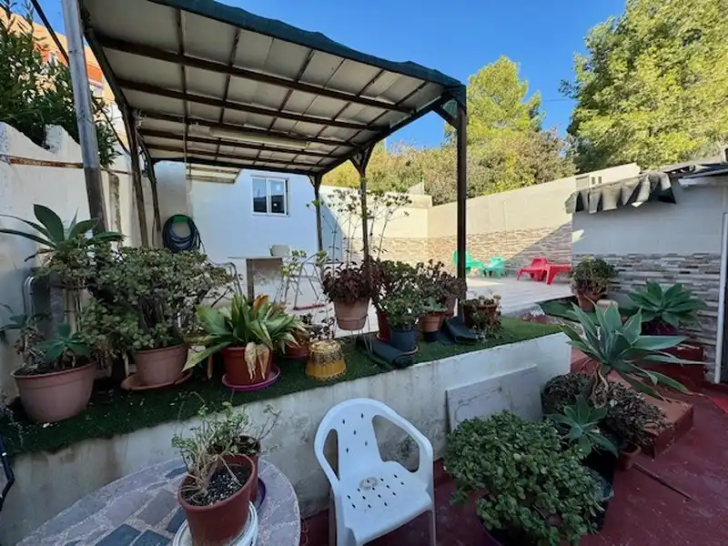 Terrasse von Erdgeschoss zum Verkauf in Cullera mit Klimaanlage, Heizung und Privatgarten