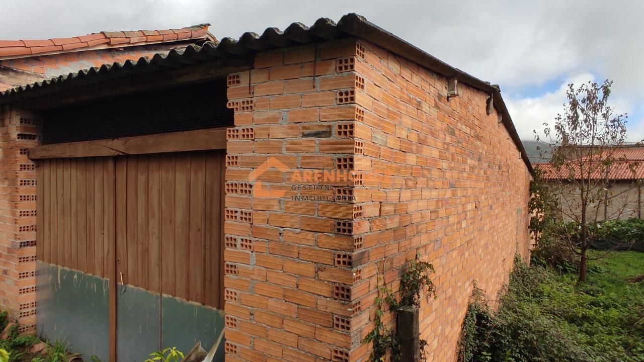 Vista exterior de Casa o chalet en venta en Xunqueira de Espadanedo con Calefacción