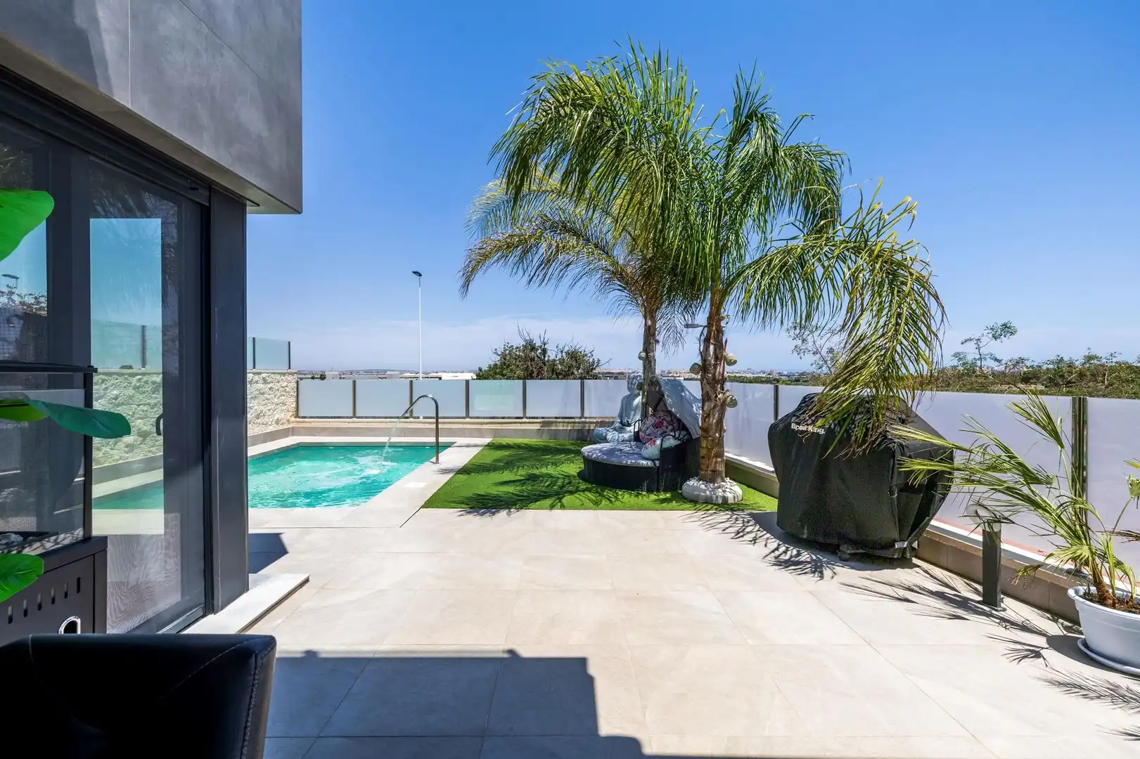 Chalet con piscina en venta en Zona Carrefour - Urbanizaciones, imagen 5