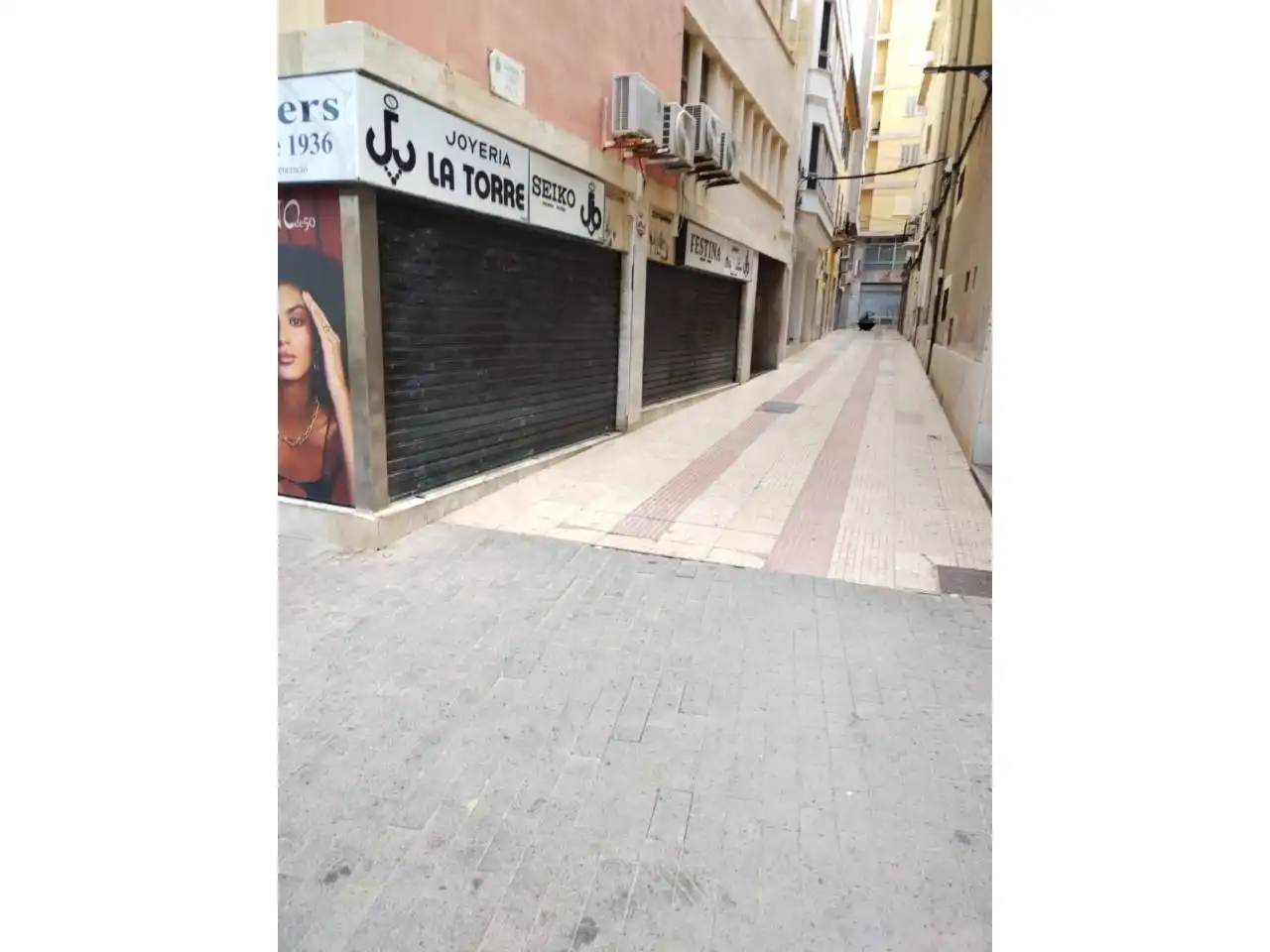 Local comercial en venda a Centro, imagen 2